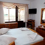 Mishel Hotel